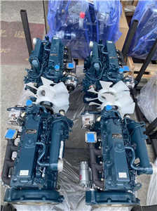 大量在庫が到着しました: クボタ V2403-M エンジンが SWAFLYENGINE で稼働準備完了