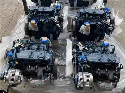 クボタ D902 エンジンを在庫しています – 2300、3200、および 3600 RPM